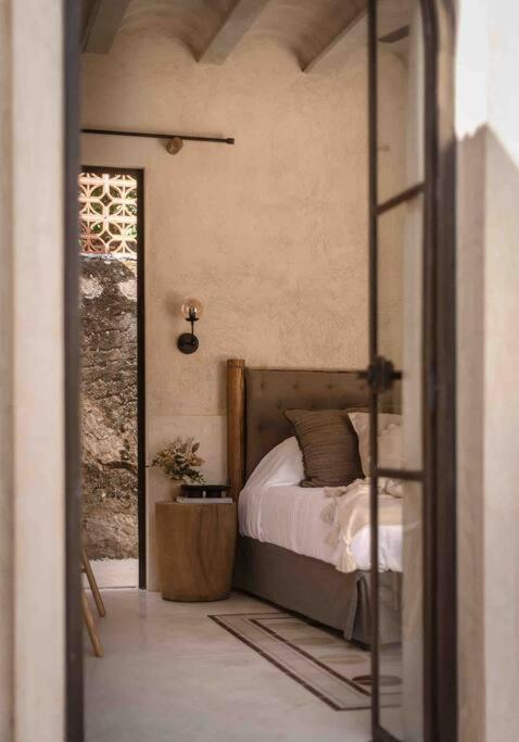 Newly Restored House “casa Lohr” With Private Pool Mérida